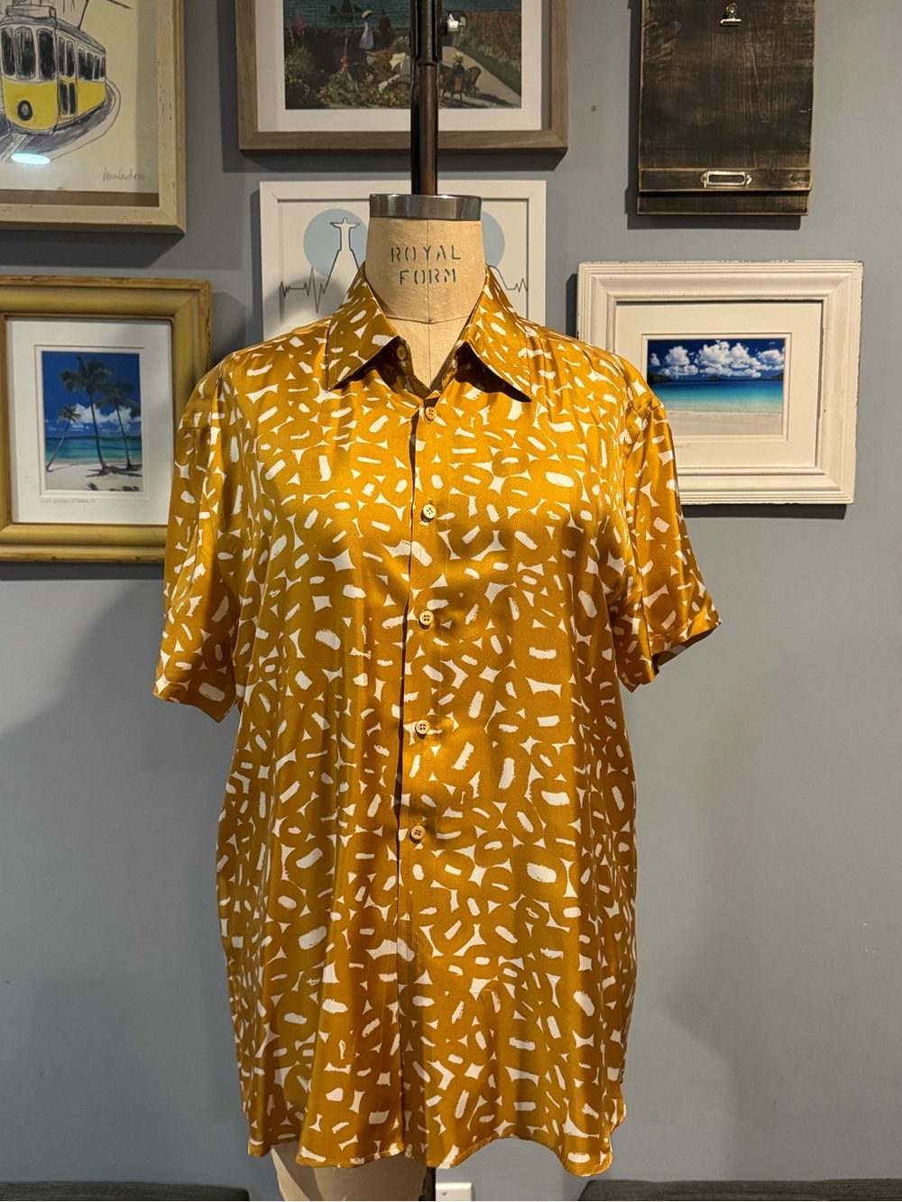Prada 100% Silk Men's Short-Sleeve Mustard Patterned Button-Up Shirt